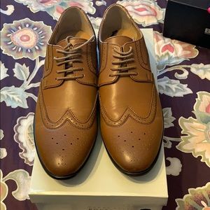 Perry Ellis men’s dress shoes